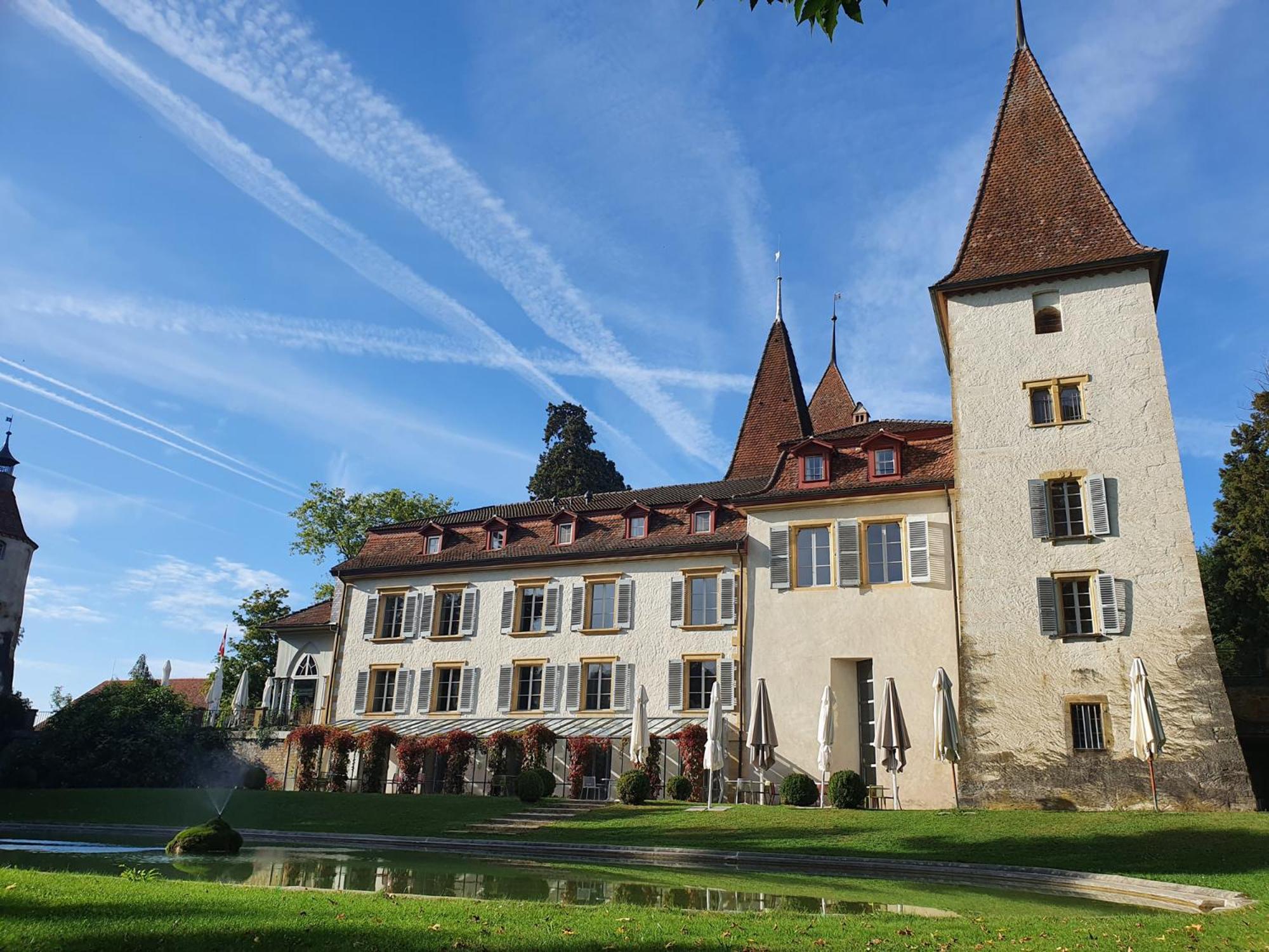 Hotel Schloss Münchenwiler Murten Exterior foto